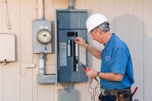 Qualified Electrician in FL with electrical panel